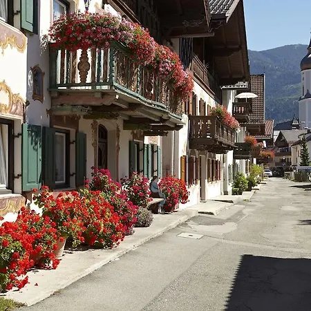 Luftikus * Γκάρμις-Παρτενκίρχεν